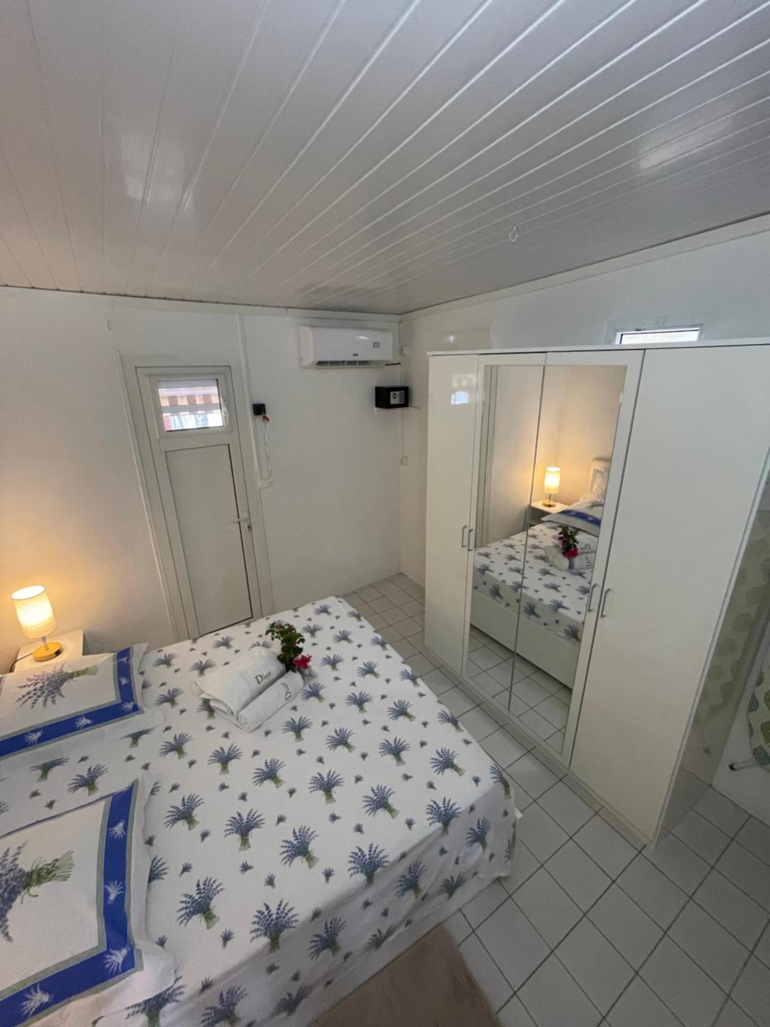 Ferienwohnung Lakay Sonson Les Anses-d'Arlets Exterior foto